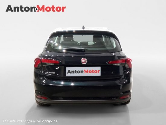 Fiat Tipo HB Diesel 1.6 97kW (130CV) manual - VITORIA