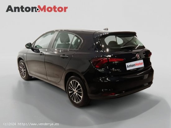 Fiat Tipo HB Diesel 1.6 97kW (130CV) manual - VITORIA