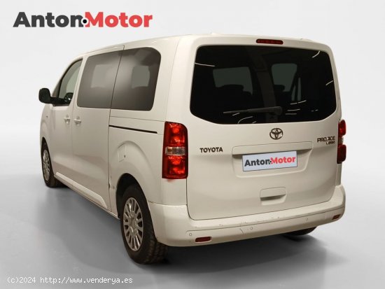 Toyota Proace Verso 2.0D 150CV SHUTTLE + PACK ACTIVE L1 - Álava