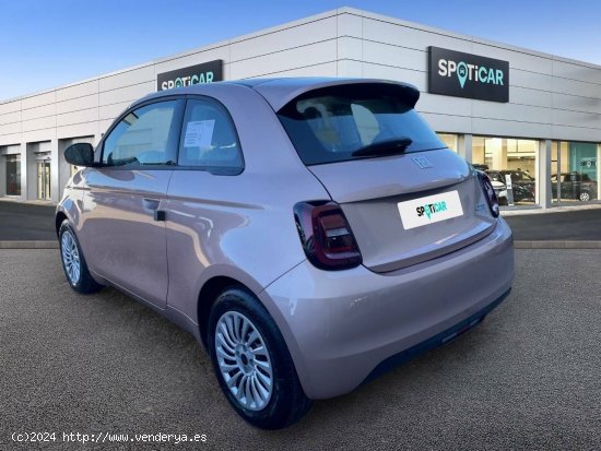 Fiat 500   3+1 320km 85kW (118CV) Monotrim - Sevilla