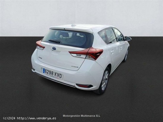 Toyota Auris 1.8 140H Hybrid Active (Business Plus) - Barcelona