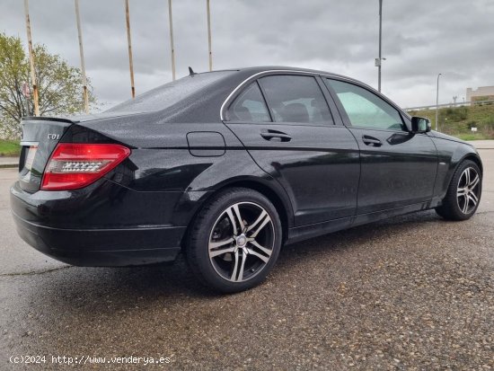 Mercedes Clase C C 200 CDI Blue Efficiency Elegance - Griñón