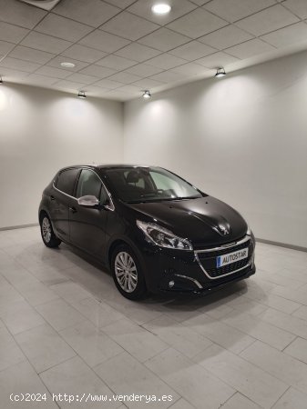  Peugeot 208 5P ALLURE 1.2L PureTech 60KW (82CV) - Lleida 