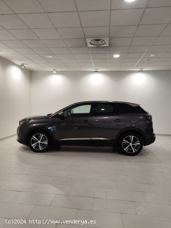 Peugeot 3008 Hybrid 225 e-EAT8 Allure - Lleida