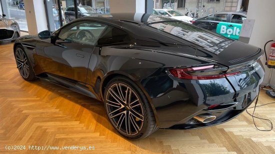 Aston martin DB12 COUPE - Majadahonda