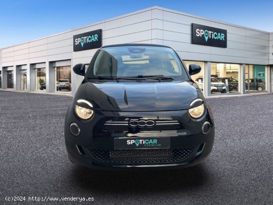 Fiat 500C   Cabrio 320km 85kW (118CV) Monotrim - Castelló