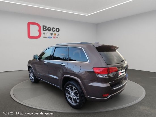 Jeep Grand Cherokee 3.0 CRD 184KW OVERLAND 250 5P - Laredo