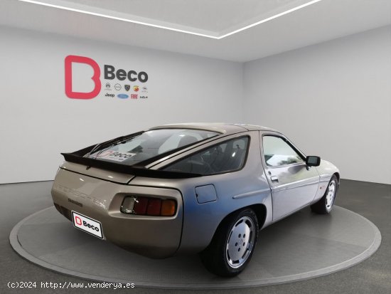 Porsche 928 928 S - Laredo