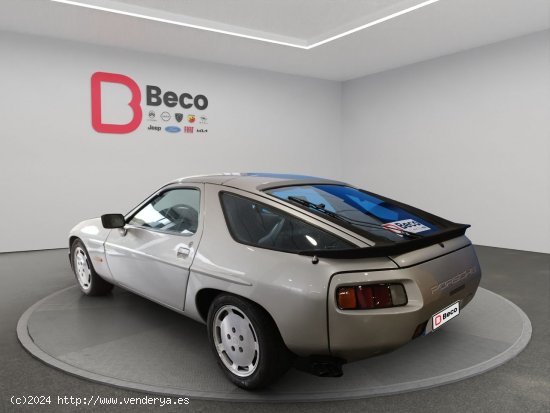 Porsche 928 928 S - Laredo