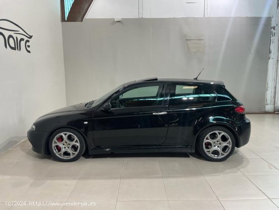 Alfa Romeo 147 3.2 GTA - Sada