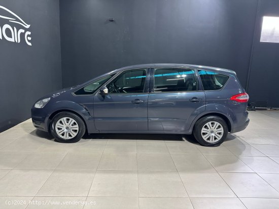 Ford S Max 2.0 TDCi 140cv Trend Powershift - Sada