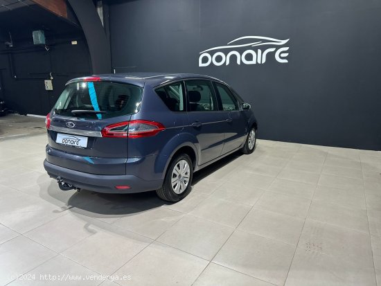 Ford S Max 2.0 TDCi 140cv Trend Powershift - Sada