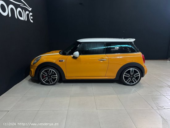 MINI MINI JOHN COOPER WORKS - Sada