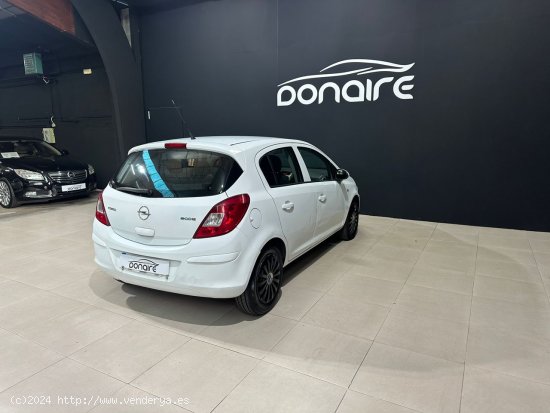 Opel Corsa Enjoy 1.3 CDTi 75 CV - Sada