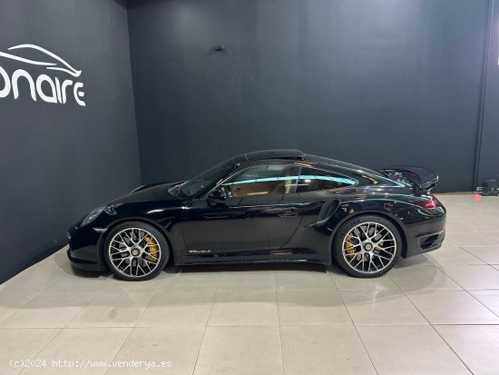 Porsche 911 Turbo S Coupé - Sada