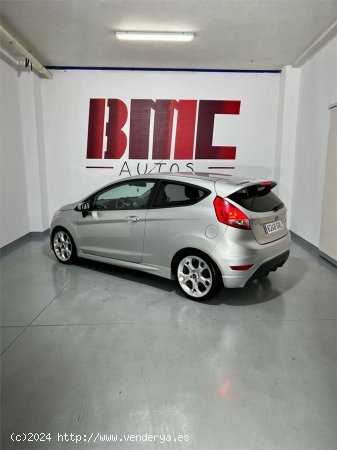 Ford Fiesta 1.6 SPORT - A Coruña