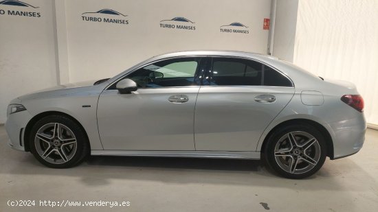 Mercedes Clase A Sedán A 250 e AUTOMÁTICO 218CV (HIBRIDO ENCHUFABLE) - QUART DE POBLET