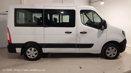 Nissan NV400 COMBI 9PLAZAS 2.3 DCI 145CV CONFORT L1H1 - QUART DE POBLET