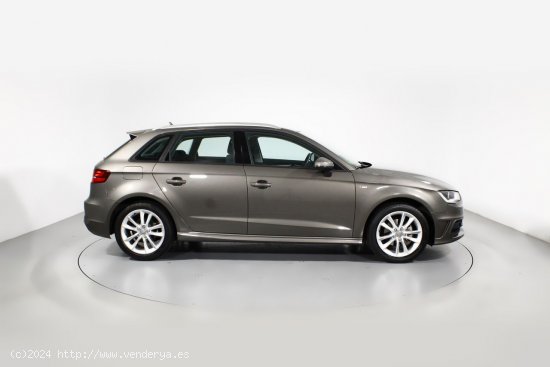 Audi A3 1.4 TFSI COD ULTRA S TR S LINE ED SPORTB 5P - 