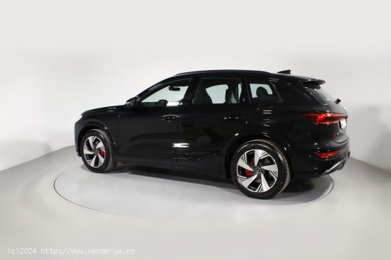 Audi Q6 e-tron LAUNCH EDITION QUATTRO AUTO 5P - 