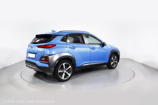 Hyundai Kona 1.6 TGDI STYLE DCT 4WD SKY 5P - 