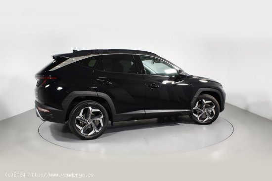 Hyundai Tucson 1.6 TGDI HEV 169KW TECNO AUTO 2-TONE 5P - Barcelona