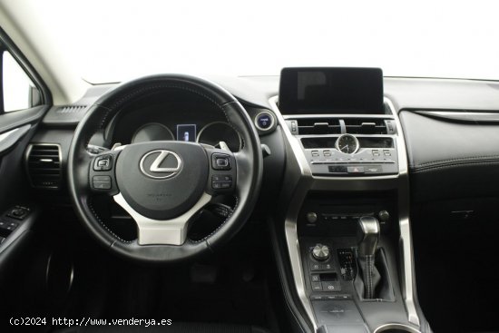 Lexus NX 2.5 300H BUSINESS 2WD AUTO 5P - 