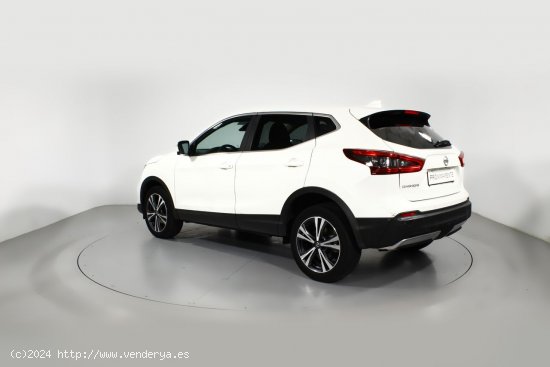 Nissan Qashqai 1.2 DIG-T N-CONNECTA AUTO 5P - 