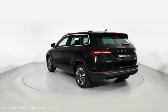 Skoda Karoq SELECTION 1.5 TSI 110KW (150CV) 5P Manual 6 vel - Barcelona