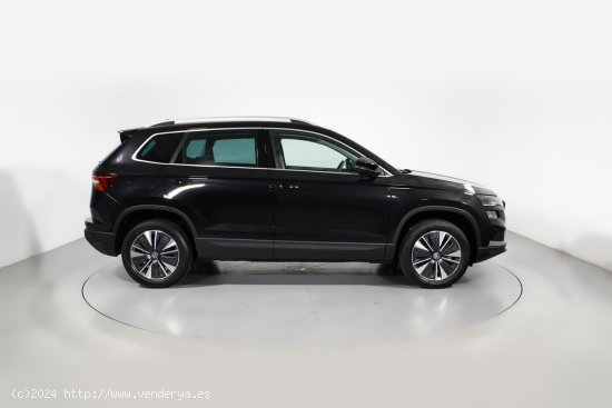 Skoda Karoq SELECTION 1.5 TSI 110KW (150CV) 5P Manual 6 vel - Barcelona