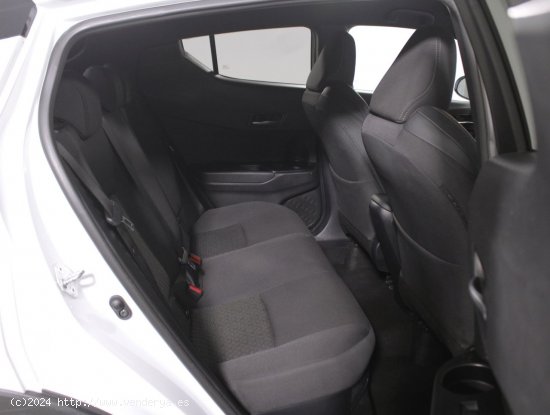 Toyota C-HR 1.8 VVT-I HYBRID ADVANCE AUTO 5P - 