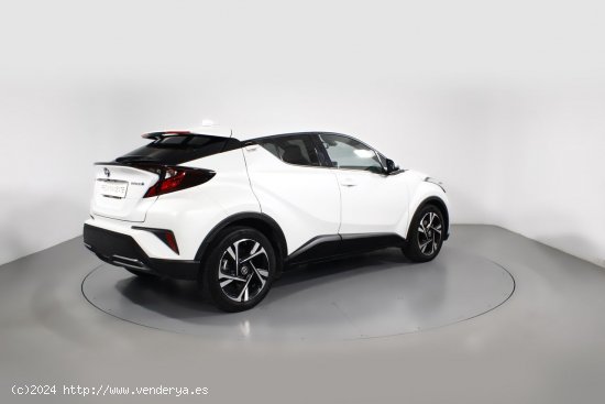 Toyota C-HR 2.0 VVT I-HYBRID ADVANCE AUTO 5P - 