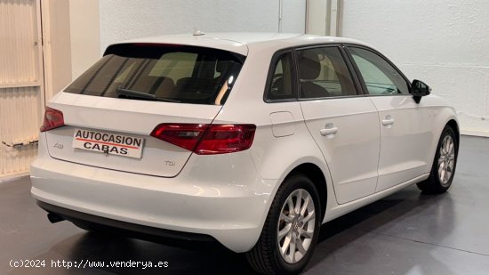 Audi A3 Sportback 1.6 TDI 105cv Ambition - Gelves