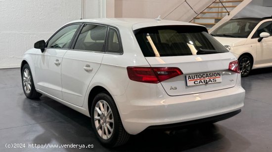 Audi A3 Sportback 1.6 TDI 105cv Ambition - Gelves