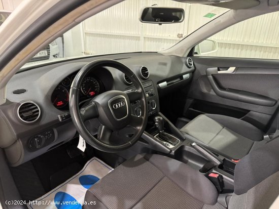 Audi A3 Sportback 1.6 tiptronic Attraction - Gelves