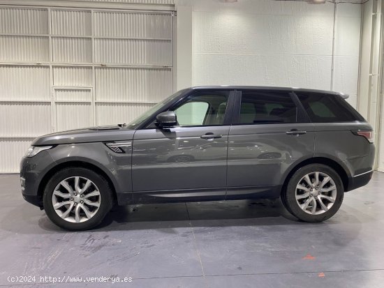 Land-Rover Range Rover Sport 3.0 TDV6 258cv HSE - Gelves