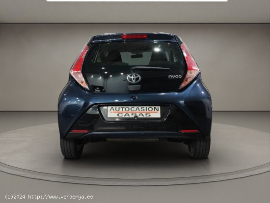 Toyota Aygo 1.0 70 x-play business - Gelves