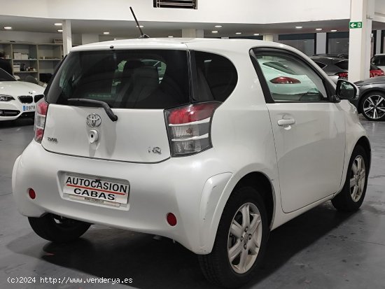 Toyota iQ iQ 1.0 - Gelves