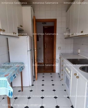 Salamanca ( Centro - Gran Vía ) 4d ,  2 wc ,   habitaciones  300€€ - Salamanca