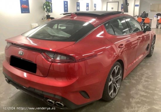 Kia Stinger GT 3.3 370cv - Daimiel