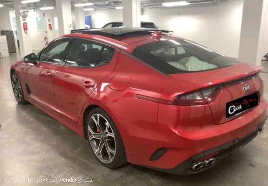 Kia Stinger GT 3.3 370cv - Daimiel