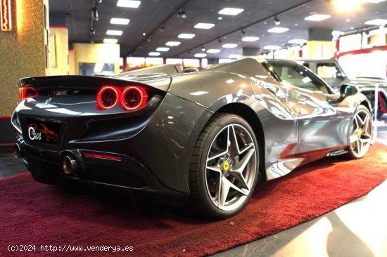 Ferrari F8 Spyder - Daimiel