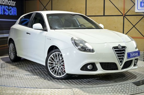 Alfa Romeo Giulietta   1.6 JTDM 105cv Sprint - 