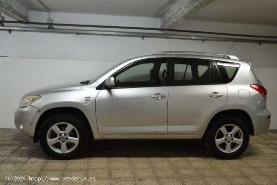 Toyota Rav4 D2AD - Santa Coloma de Gramenet