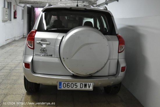 Toyota Rav4 D2AD - Santa Coloma de Gramenet