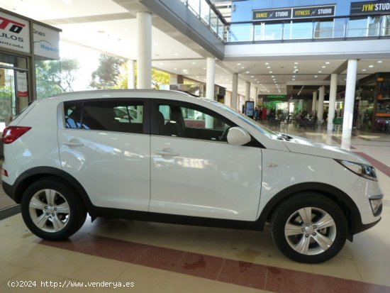 Kia Sportage Sportage 1.7 CRDI VGT Drive Plus Pack Vision 4x2 muy muy bien cuidado, kilómetros gara