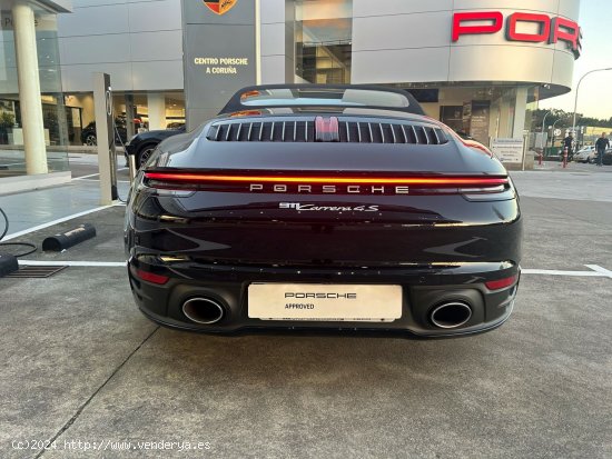 Porsche 911 Carrera 4S - Perillo