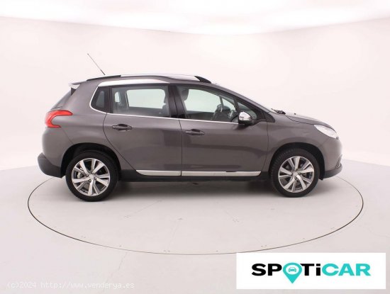 Peugeot 2008   1.2 PureTech 96KW (130CV) S&S Allure - SABADELL