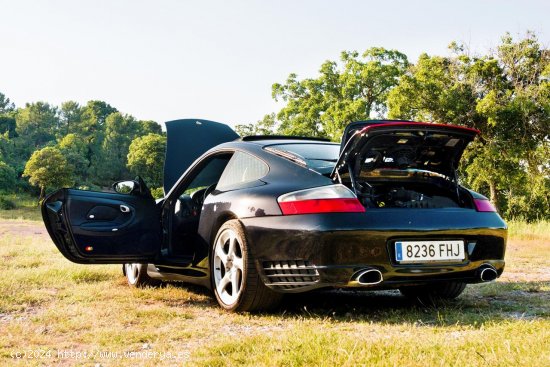 Porsche 911 Carrera 996 4S - 