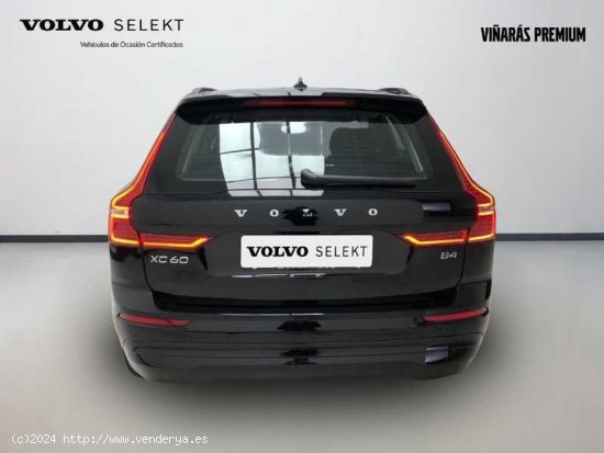 Volvo XC-60 B4 mild-hybrid (Diesel) Momenutm Pro Automático - Señorío de Illescas